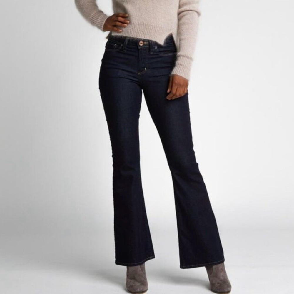 Silver Jeans Mazy Flare Jeans Denim Stretch Size 31 31x30 W31/L30 High Rise